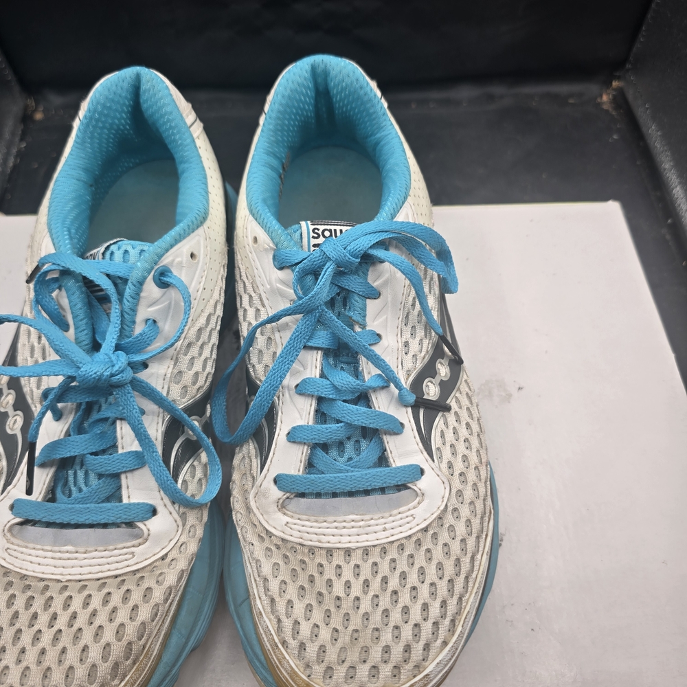 Saucony White and Blue Athletic Shoes